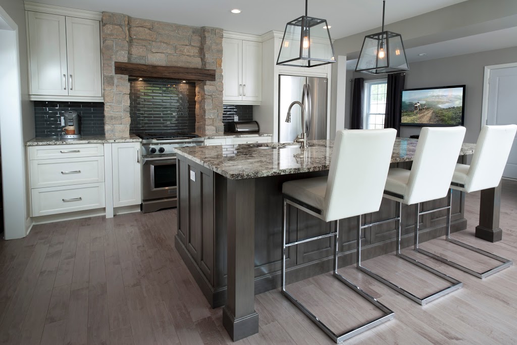 Caseys Creative Kitchens | 4045 Blakie Rd, London, ON N6L 1R5, Canada | Phone: (519) 652-9029