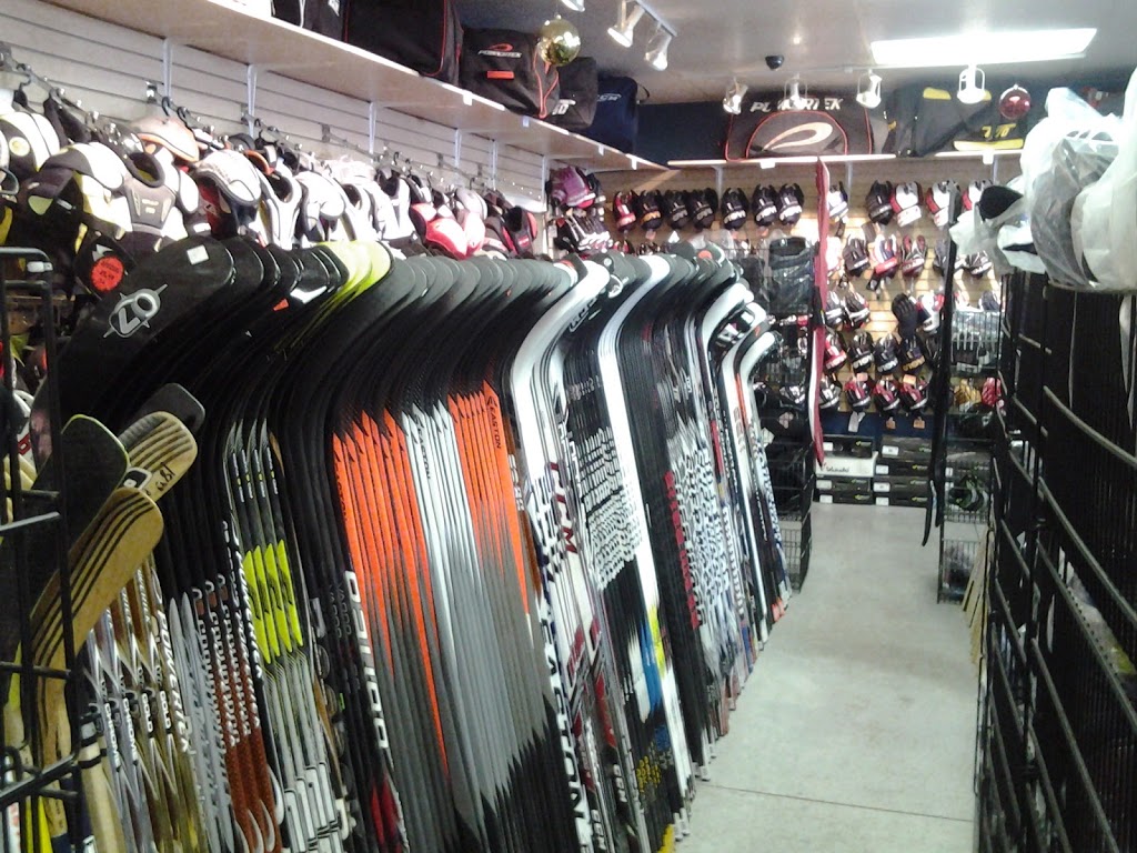 Komo Sports | 7000 Boulevard Laurier #7000, Terrebonne, QC J7M 1H1, Canada | Phone: (450) 477-5812