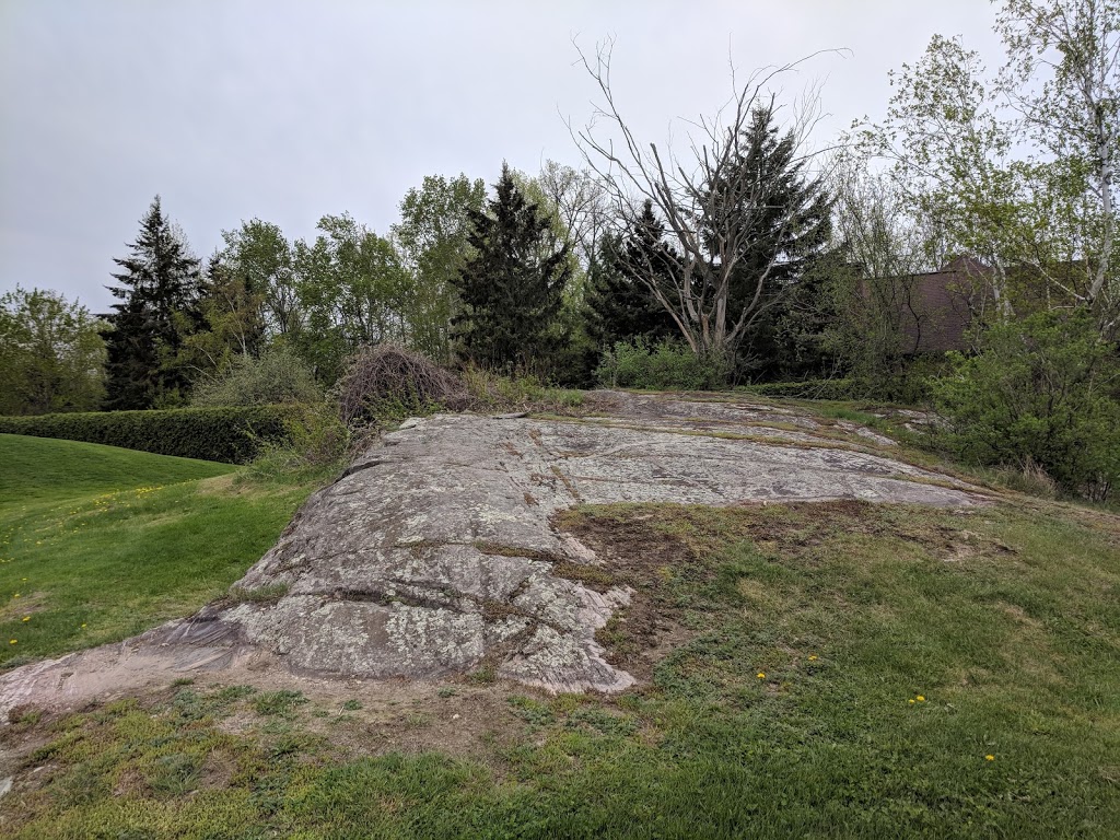 Beaverbrook Park | 2500 Campeau Dr, Kanata, ON K2K 2W3, Canada | Phone: (866) 261-9799