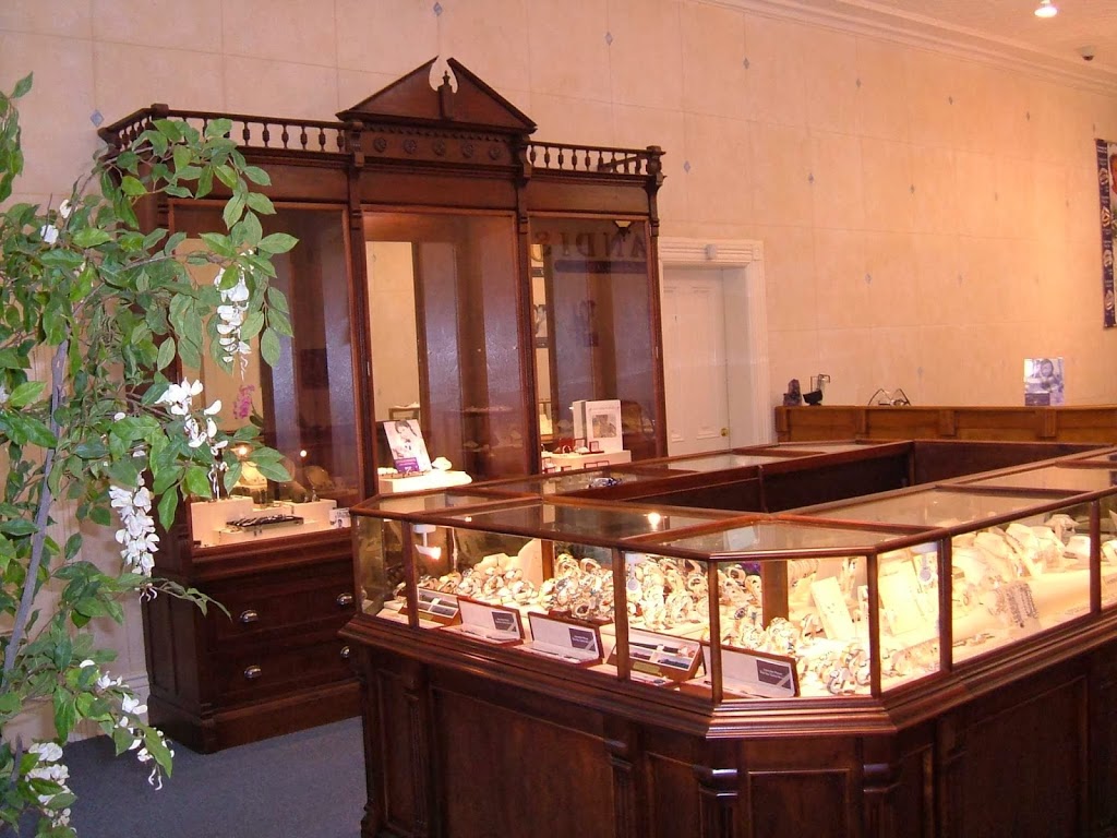 Grandis Jewellers Inc. | 4230 Petrolia Line, Petrolia, ON N0N 1R0, Canada | Phone: (800) 560-3783