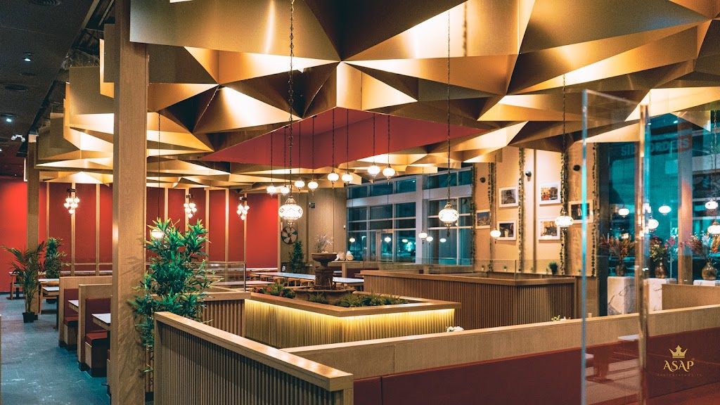 Royal Rooster Shawarma | 3987 Riverside Dr. Unit 1, Ottawa, ON K1V 1C1, Canada | Phone: (613) 736-5558