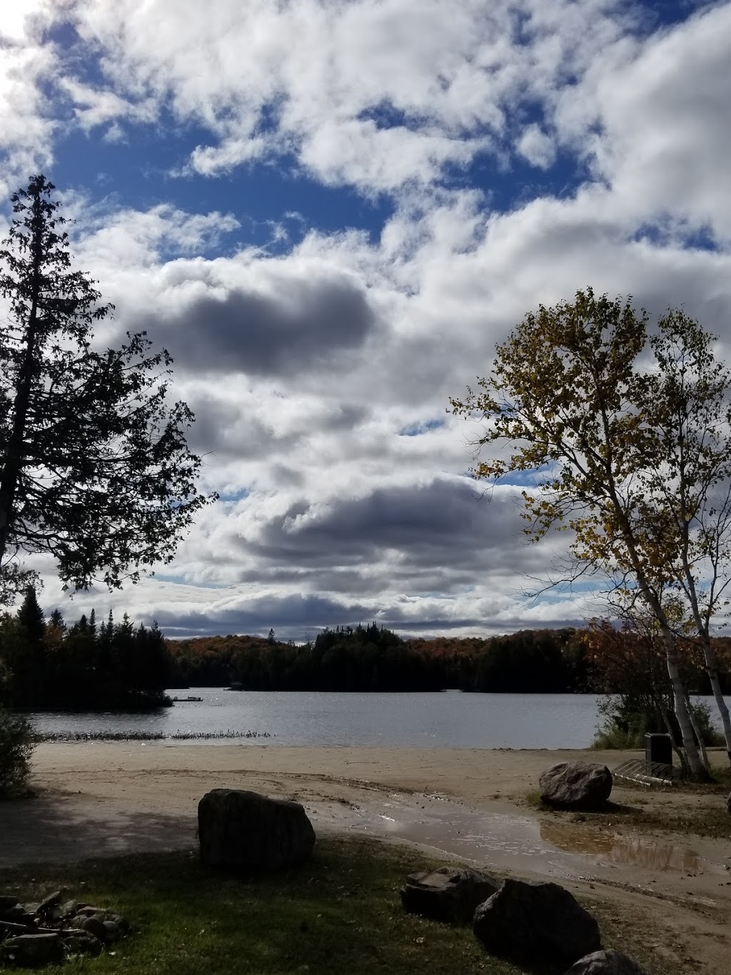 Camping Du Grand Lac Noir | 2670 Route Principale, Wentworth-Nord, QC J0T 1Y0, Canada | Phone: (450) 226-2336