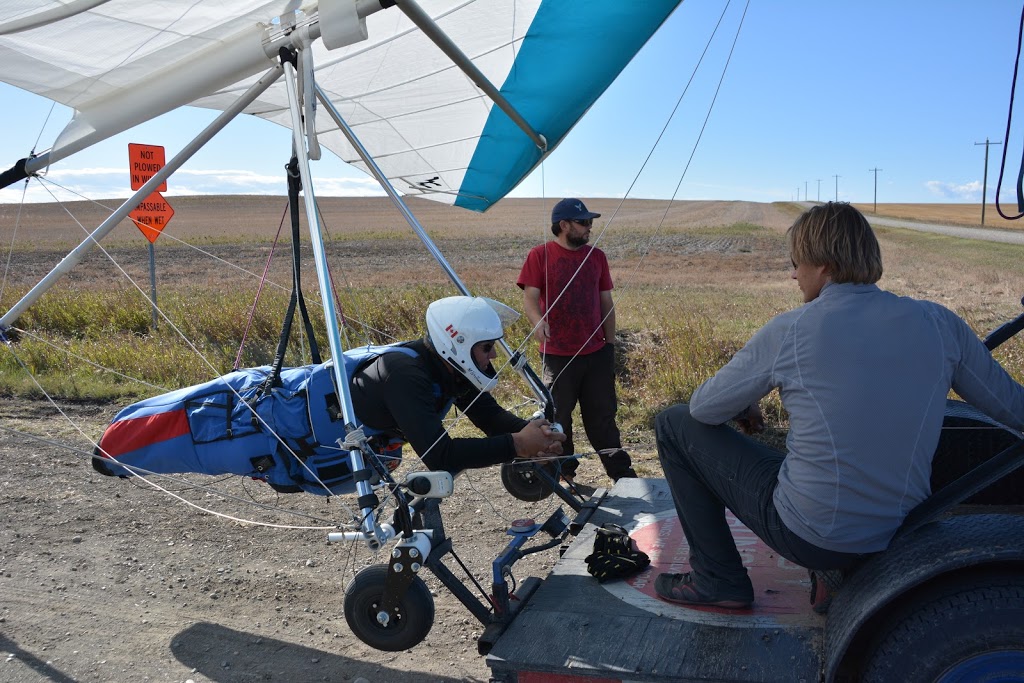 Infinity Hang Gliding School and Flight Park | 36444 Rng Rd 24, RedDeer County, AB T4G 0N1, Canada | Phone: (403) 507-0300
