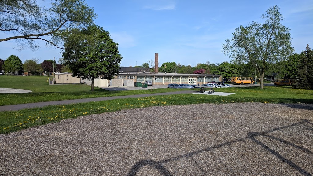 Briarcrest Junior School | 60 Wellesworth Dr, Etobicoke, ON M9C 4R3, Canada | Phone: (416) 394-6180