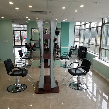 Plush by Marina | 1700 Eglinton Ave E Unit A6, North York, ON M4A 2X4, Canada | Phone: (416) 839-8664