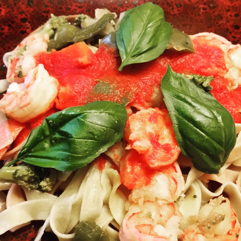 Angelos Waterfront Seafood Market | 3631 Dixie Rd #5, Mississauga, ON L4Y 4H2, Canada | Phone: (905) 624-3477