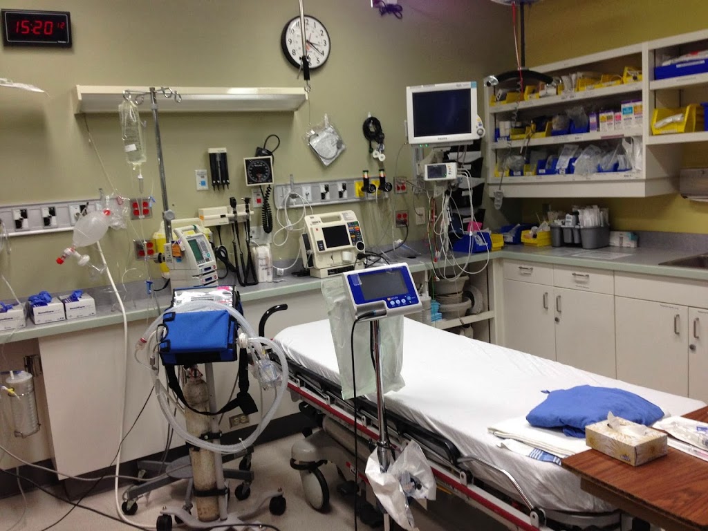 Delta Hospital | 5800 Mountain View Blvd, Delta, BC V4K 3V6, Canada | Phone: (604) 946-1121