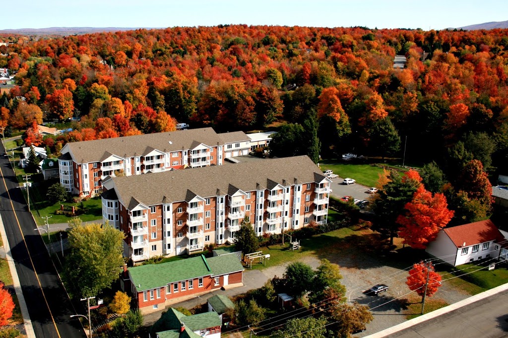 Faubourg Champêtre | 310 Rue Denison O, Granby, QC J2G 4E4, Canada | Phone: (450) 375-9703