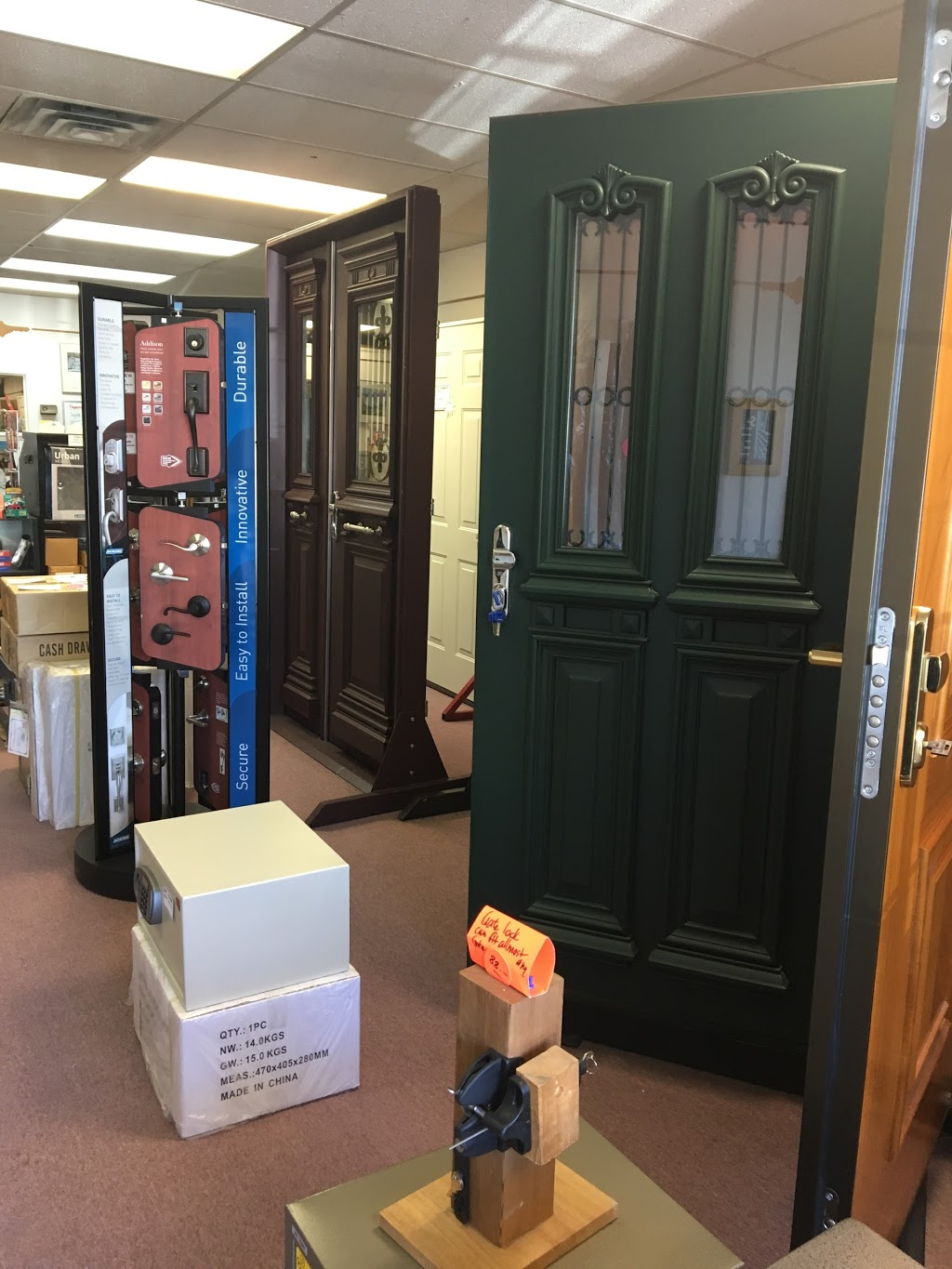 Safe & Secure Locksmith Ltd. | 4105 Macdonald St, Vancouver, BC V6L 2P1, Canada | Phone: (604) 734-7233