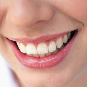 H R Denture Clinic | 14834 Yonge St, Aurora, ON L4G 1N2, Canada | Phone: (905) 841-6000