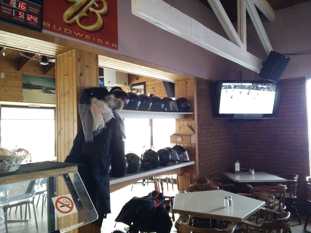 Brasserie Le Tombereau | 1387 QC-335, Saint-Lin - Laurentides, QC J5M 1Y2, Canada | Phone: (450) 439-3252
