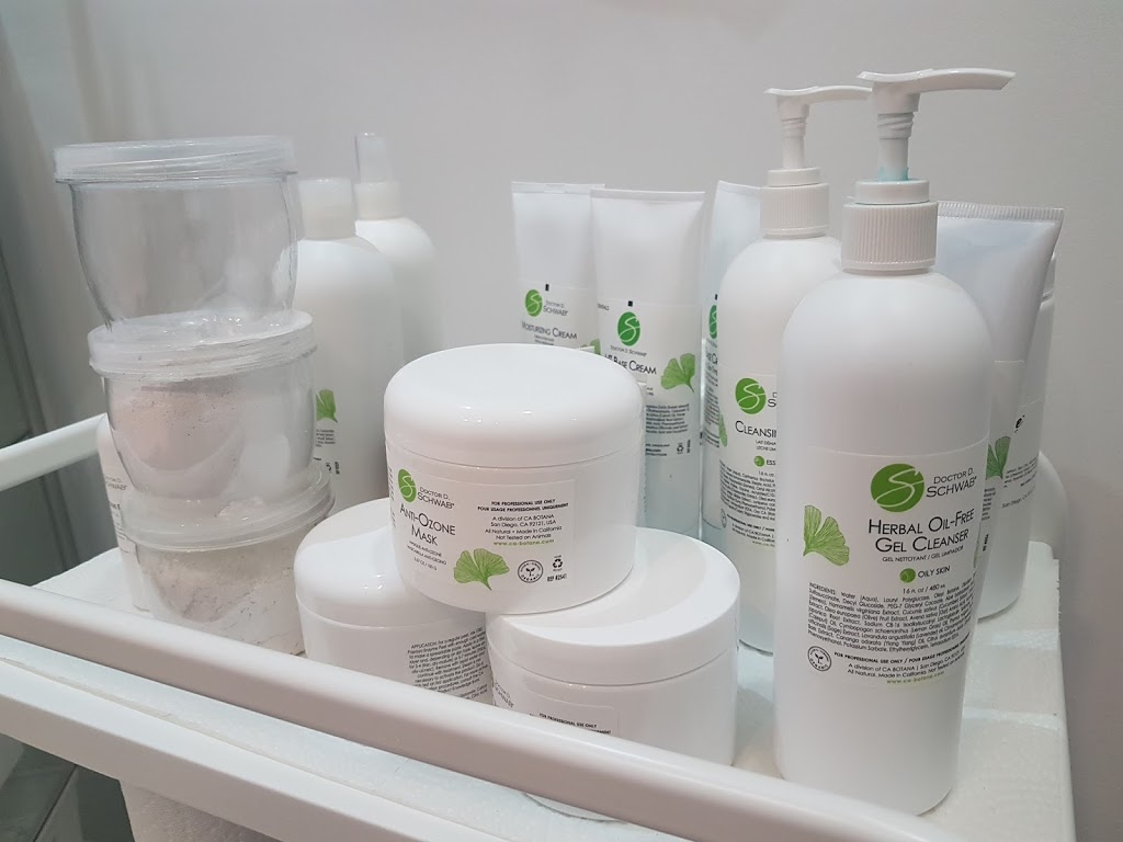 Alforat Cosmetic Center | 2395 Cawthra Rd, Mississauga, ON L5A 2W8, Canada | Phone: (905) 203-1051