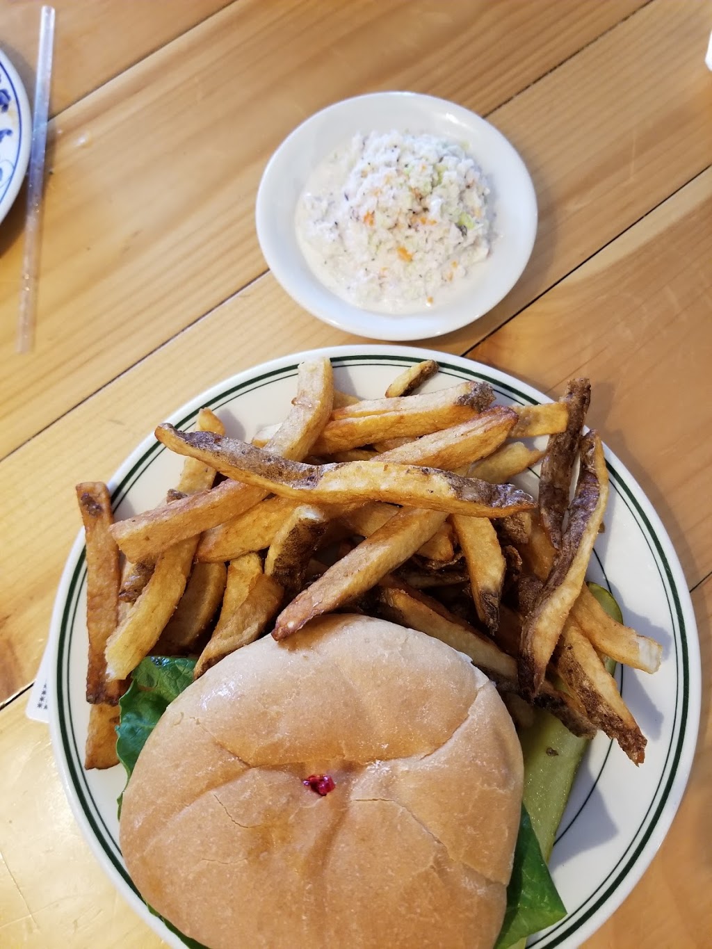 The Junction Restaurant | 4278 VT-101, Troy, VT 05868, USA | Phone: (802) 744-2700