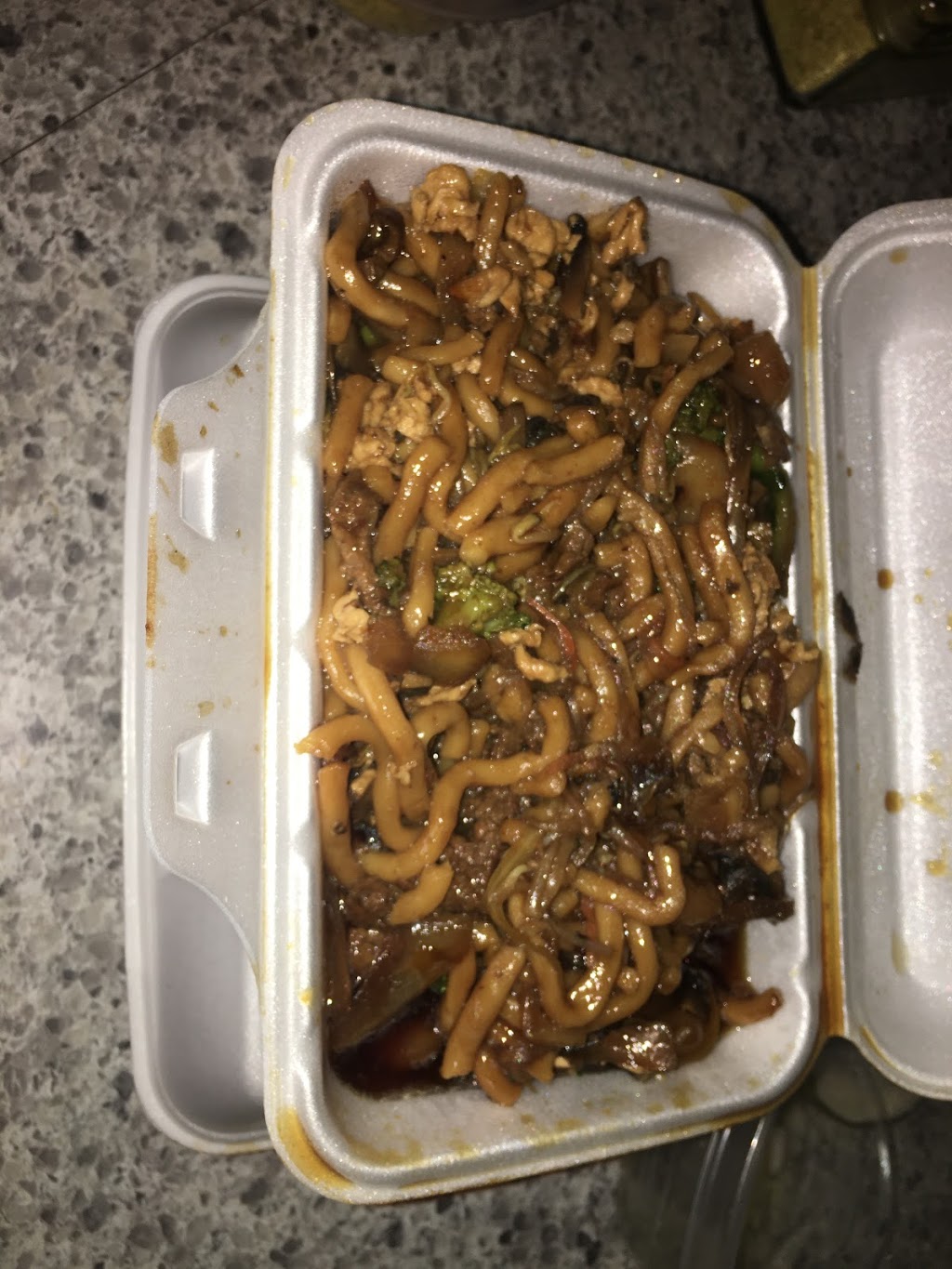 Iron Chef | 285 Geneva St, St. Catharines, ON L2N 2G1, Canada | Phone: (905) 935-5742