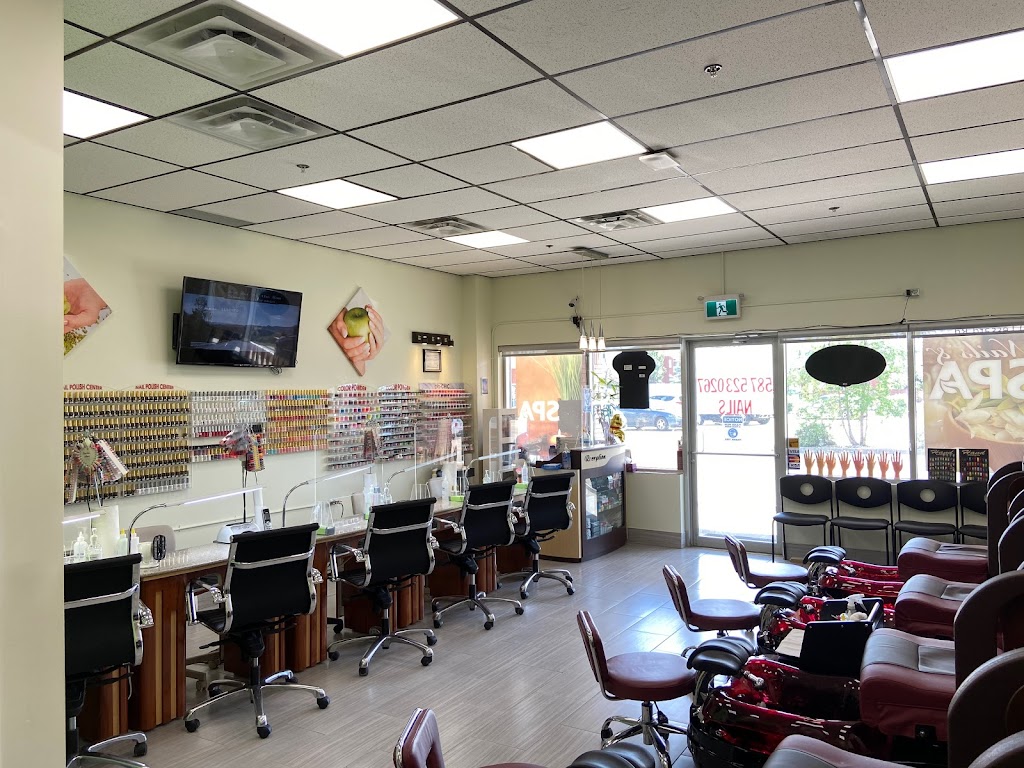 Family Nails | 18340 Lessard Rd NW, Edmonton, AB T6M 2W8, Canada | Phone: (587) 523-0267