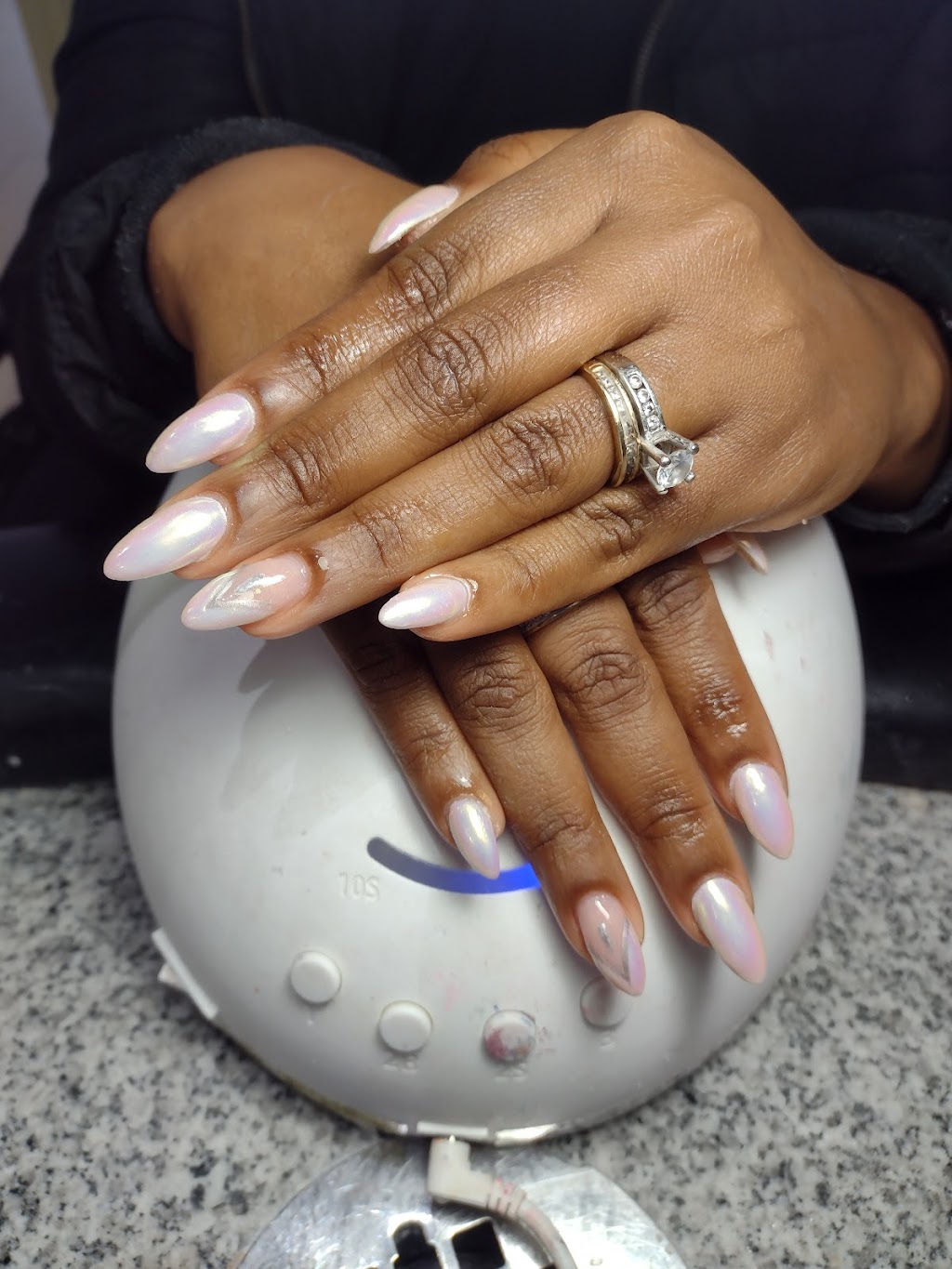 Ongles Casanove & Spa | 2569 Boul Henri-Bourassa E, Montréal, QC H2B 1V4, Canada | Phone: (514) 240-2893