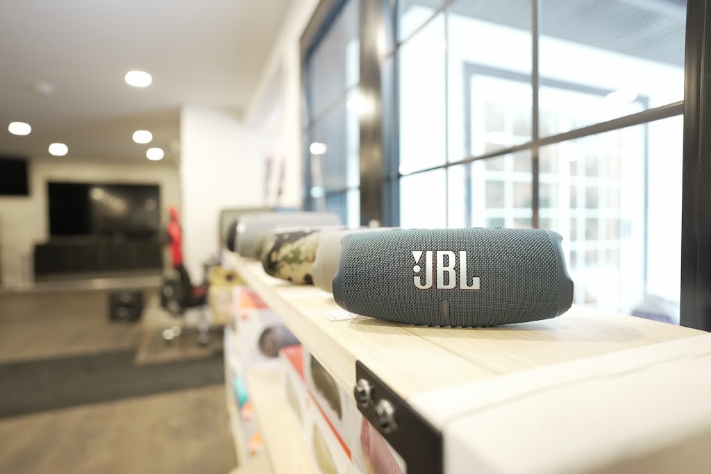 Centre Hi-Fi Saint-Sauveur | 342 Rue Principale, Saint-Sauveur, QC J0R 1R0, Canada | Phone: (450) 744-0444