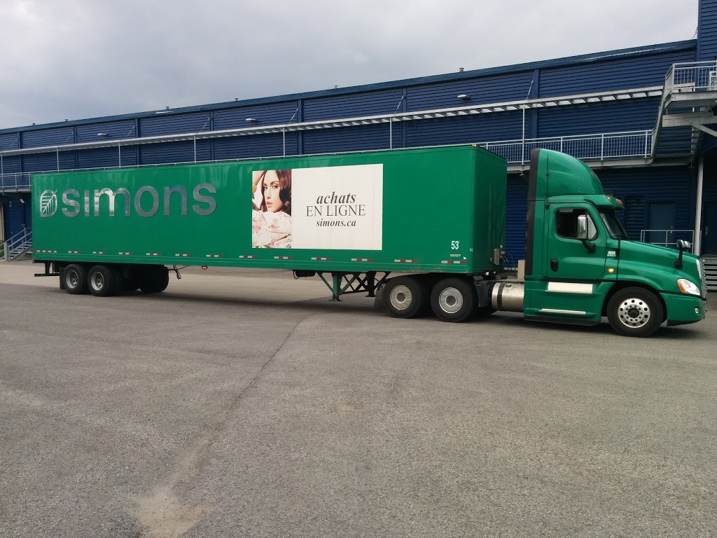 Simons | 8882 170 Street NW Unit 2401, Québec, QC G1P 4M2, Canada | Phone: (418) 692-3630