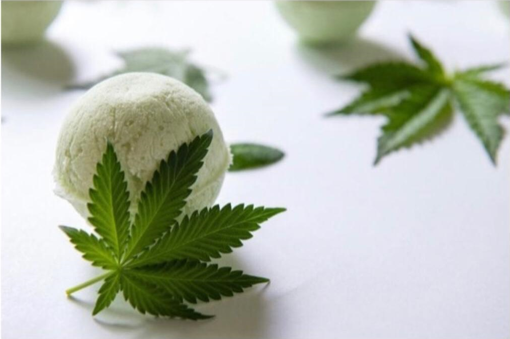 CBD Oils Canada Superstore | Available online only for now, Edmonton, AB T6J 6L7, Canada | Phone: (780) 231-6500