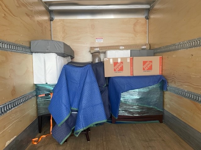 The Moving Company Inc | 7488 Byrnepark Walk #415, Burnaby, BC V3N 0B6, Canada | Phone: (604) 493-2051