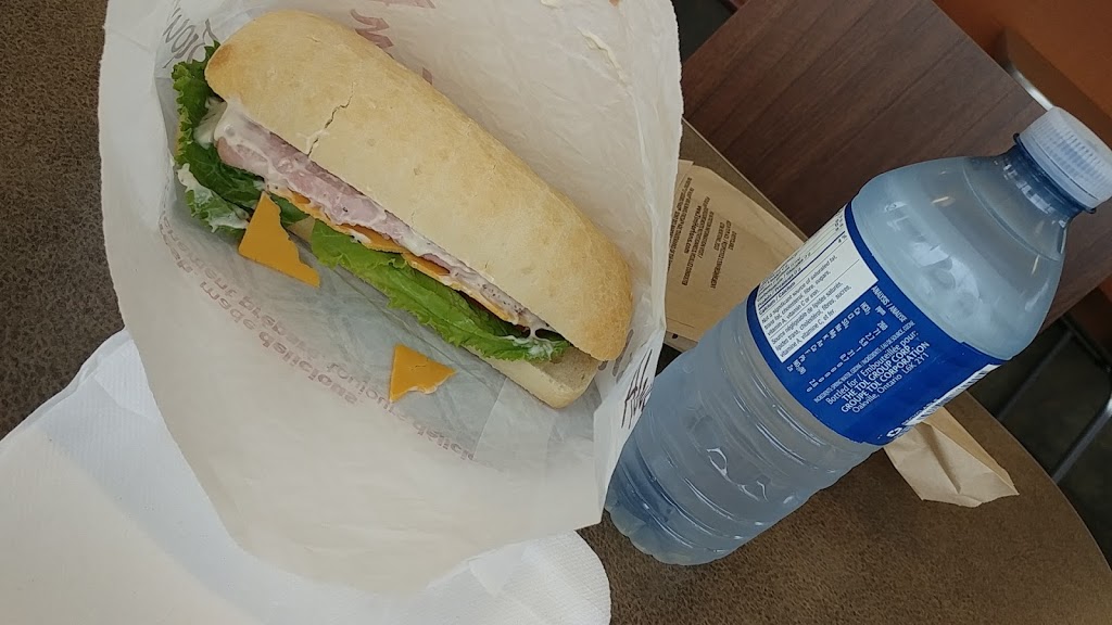 Tim Hortons | 177 Queenston St, St. Catharines, ON L2R 3A3, Canada | Phone: (905) 984-3386
