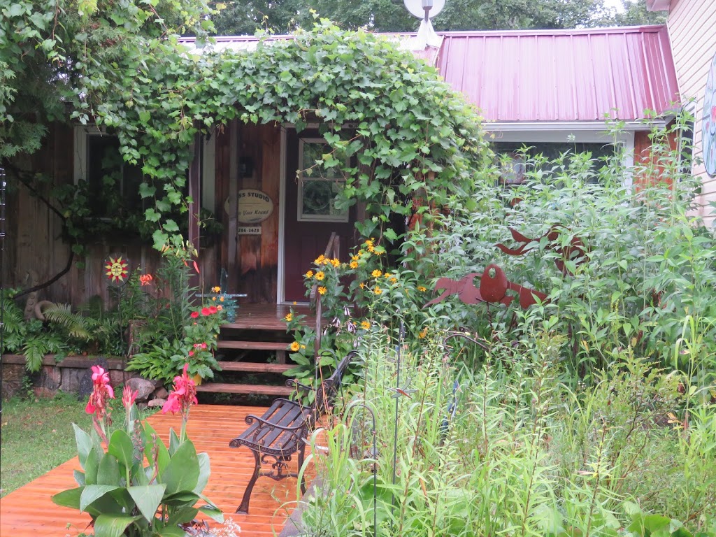Glass Eagle Studios | 2801 Blairhampton Rd, Minden, ON K0M 2K0, Canada | Phone: (705) 286-3628