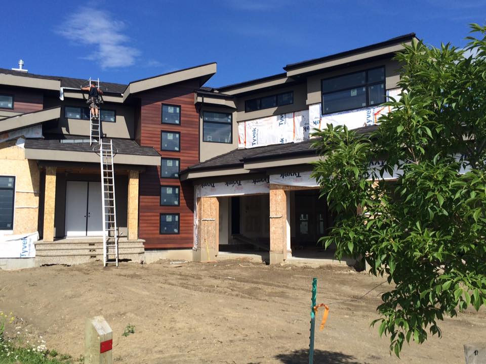 B&M Exteriors Inc. | 3359 Barrington Rd, Nanaimo, BC V9T 5R5, Canada | Phone: (250) 668-0012