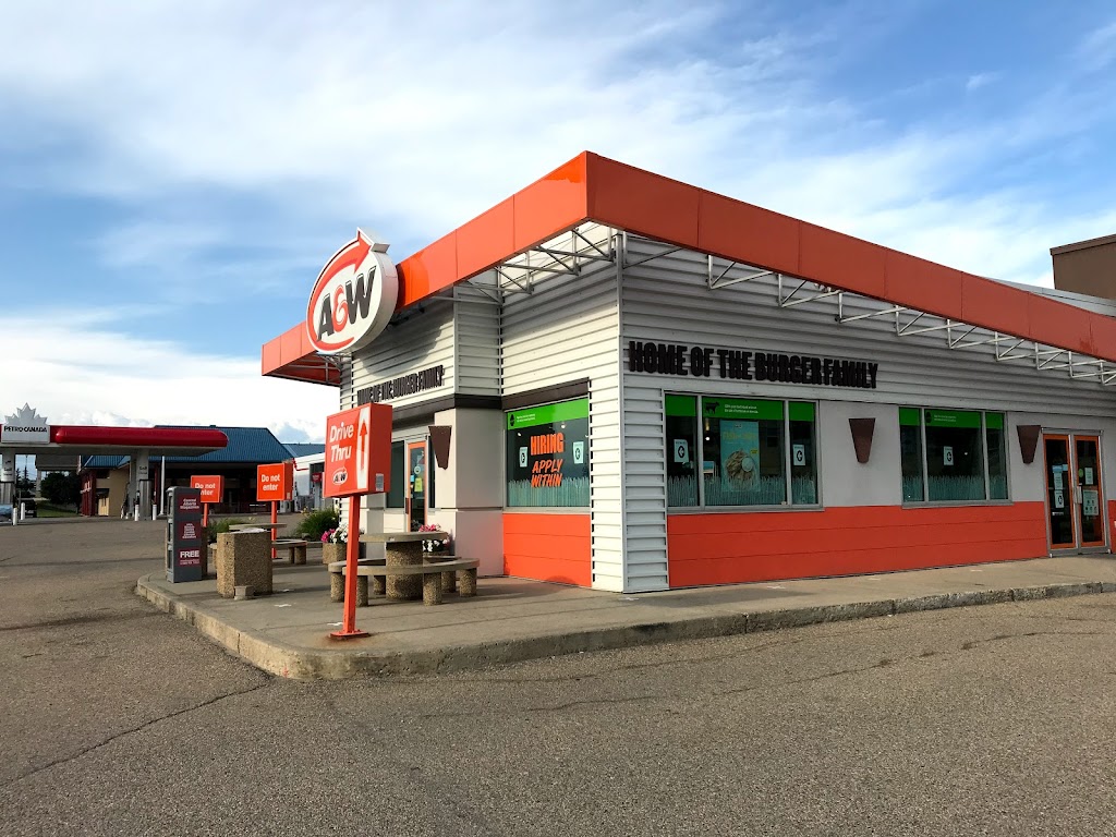 A&W Canada | 61 Gasoline Alley E, Alberta T4E 1B1, Canada | Phone: (403) 309-2416
