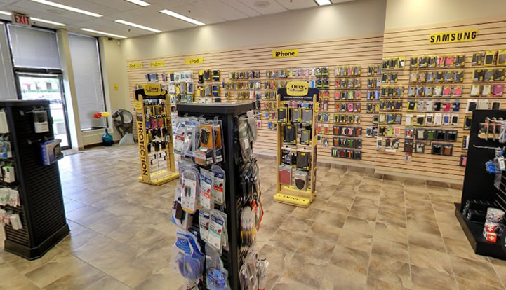 The TechKnow Space | 33 City Centre Dr #142, Mississauga, ON L5B 2N5, Canada | Phone: (905) 897-9860