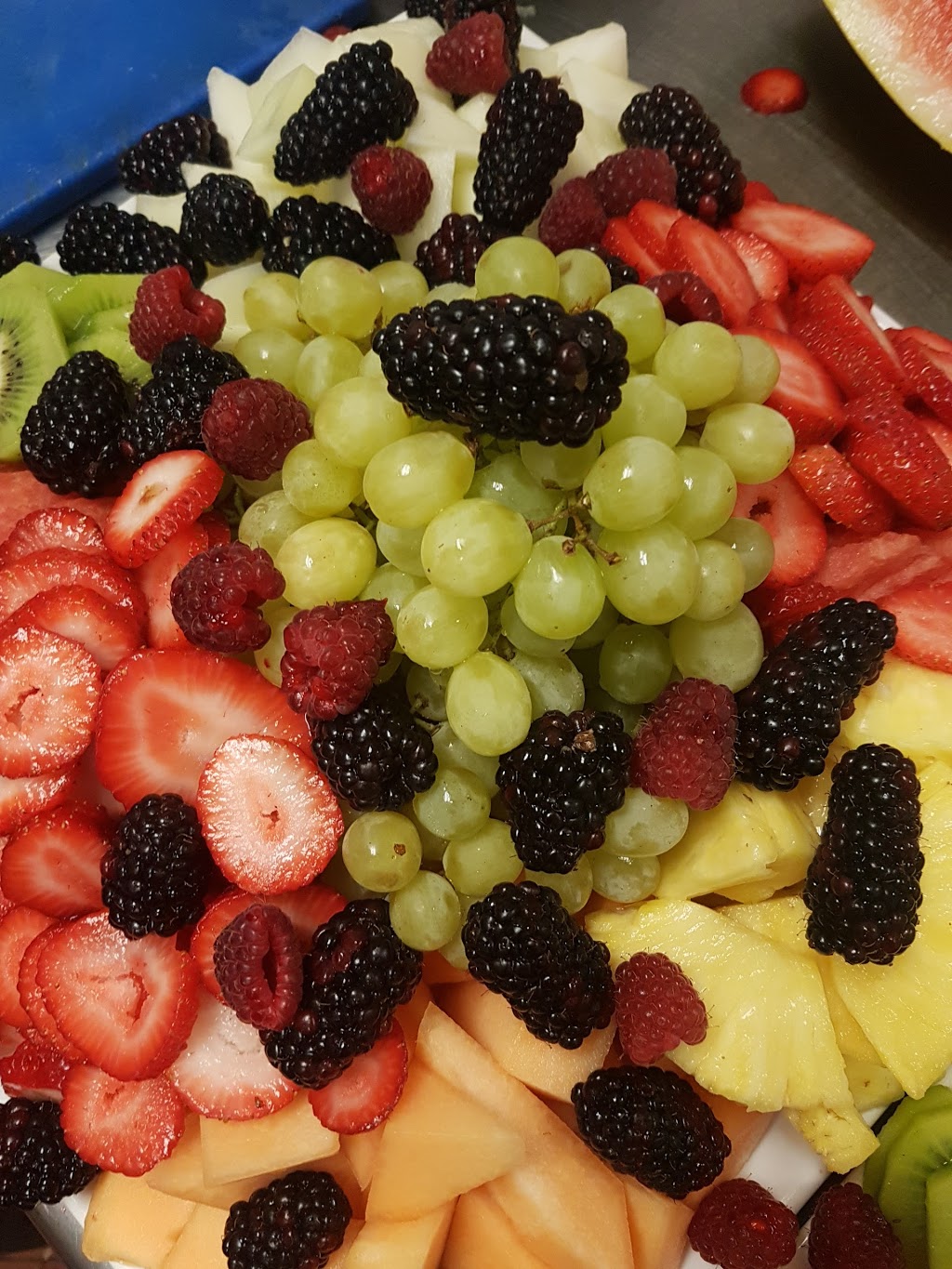 Bravo Bistro | 2560 Matheson Blvd E #121, Mississauga, ON L4W 4Y9, Canada | Phone: (905) 629-4062
