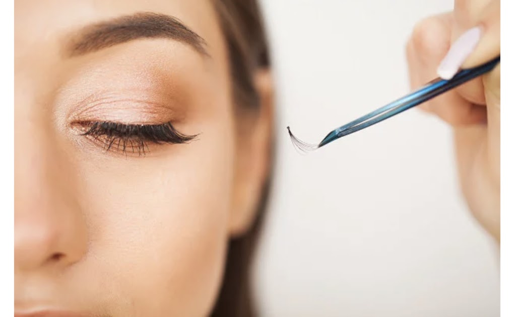 Velvet Beauty Bar Inc | Exhibition Cres, Brampton, ON L7A 4B9, Canada | Phone: (416) 315-8197