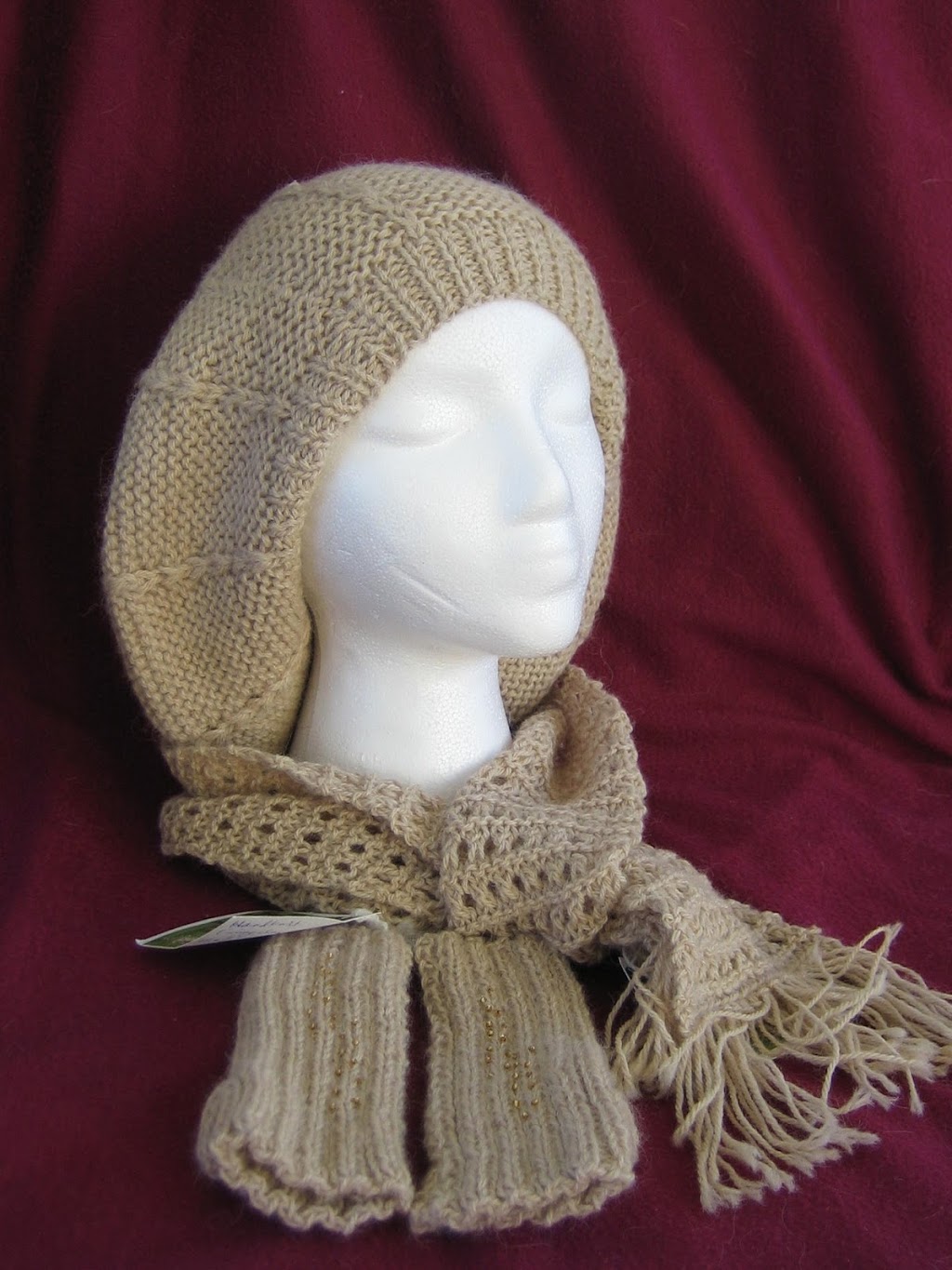 Lady Slipper Alpaca Fibre Creations | 011405 E-W Garafraxa Tnln, RR 4, Belwood, ON N0B 1J0, Canada | Phone: (519) 843-1663