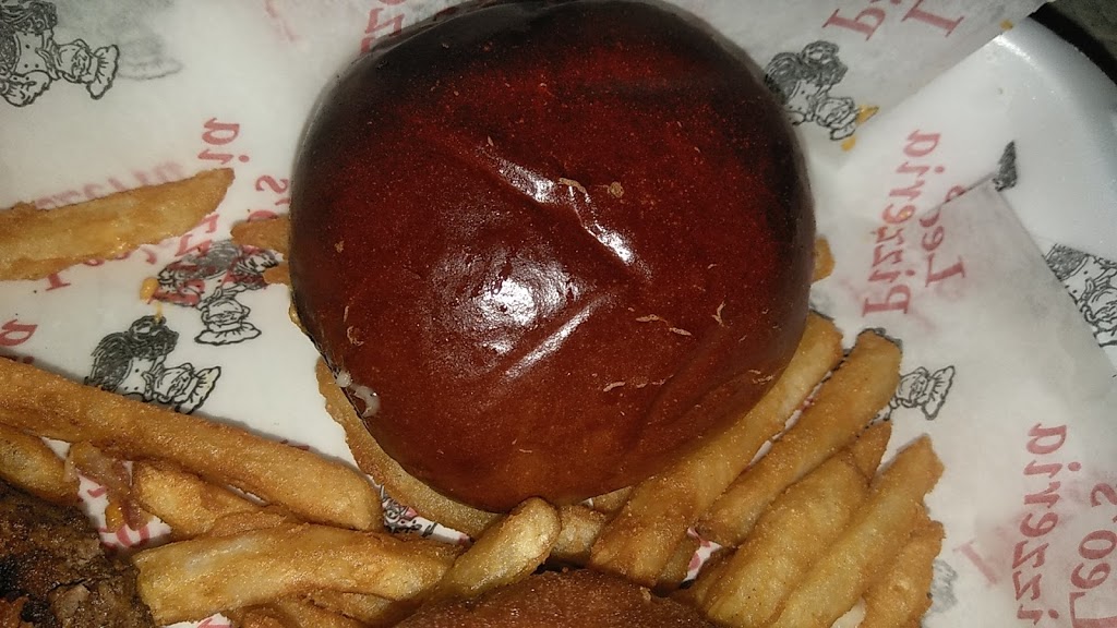 Leos Pizzeria | 2249 South Park Ave, Buffalo, NY 14220, USA | Phone: (716) 821-5360