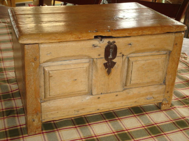 Antiquites Benoit Rochefort | 440 Rang des Érables, Sainte-Eulalie, QC G0Z 1E0, Canada | Phone: (819) 225-4454