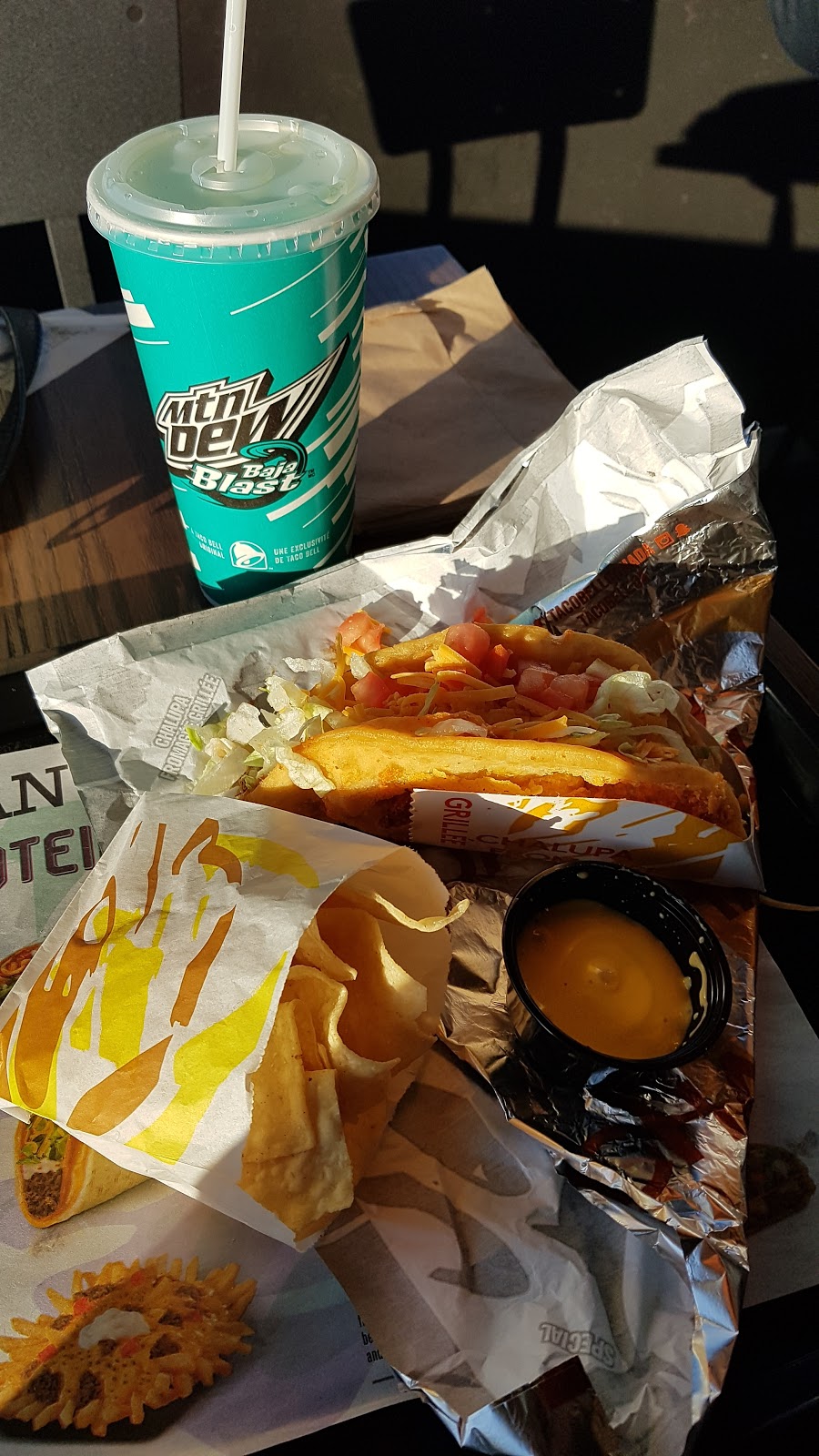 Taco Bell | 2830 Millar Ave, Saskatoon, SK S7K 5X7, Canada | Phone: (306) 952-2044
