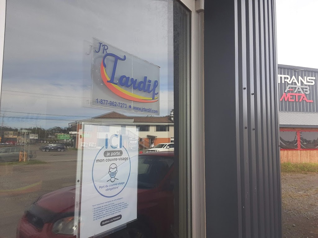 Jr Tardif | 62 Bd Cartier, Rivière-du-Loup, QC G5R 6B2, Canada | Phone: (418) 862-7273