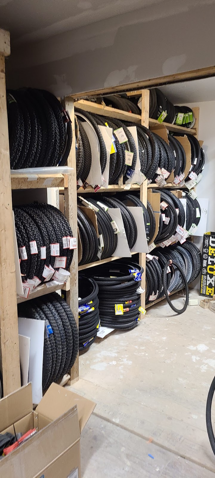 Steves Place Bicycles & Repair | 181 Niagara Blvd, Fort Erie, ON L2A 3G7, Canada | Phone: (905) 871-7517