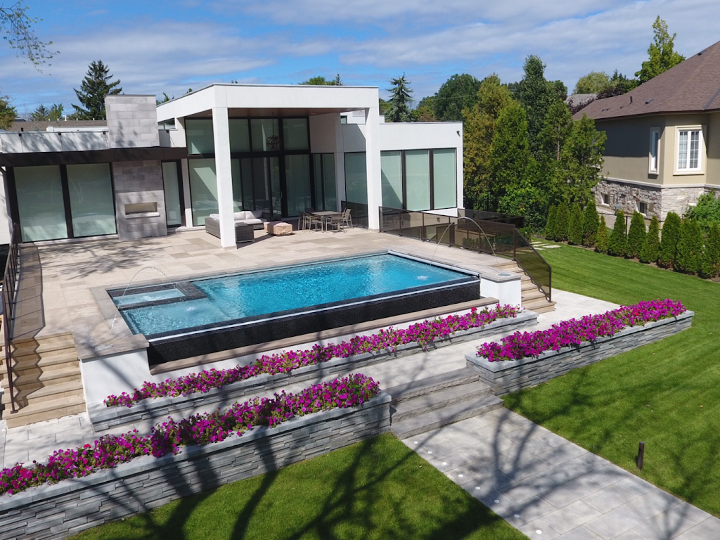 Leisure Pools Canada | 7300 Toronto Rv Rd, Woodbridge, ON L4L 1A5, Canada | Phone: (905) 265-7575