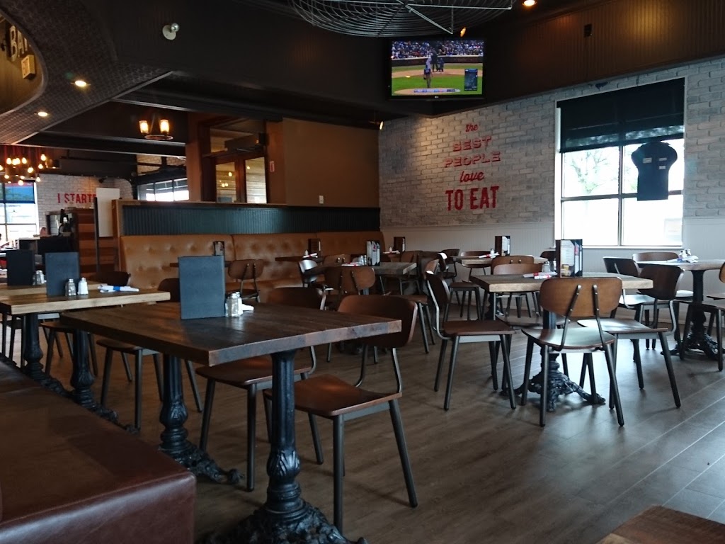 Kelseys Original Roadhouse | 458 Bayfield St, Barrie, ON L4M 5A2, Canada | Phone: (705) 735-6598
