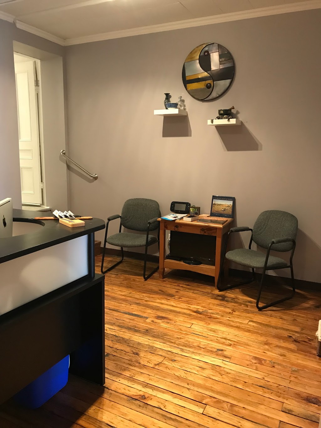 Brad McCutcheon, Brace Health Centre | 28 B Queen St W, Elmvale, ON L0L 1P0, Canada | Phone: (705) 515-2723