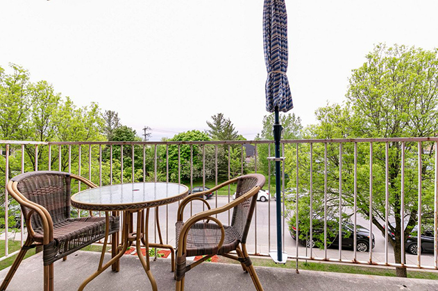 Domaine Lebourgneuf | 2540 Boulevard Lebourgneuf #103, Québec, QC G2C 1Z1, Canada | Phone: (418) 847-6652