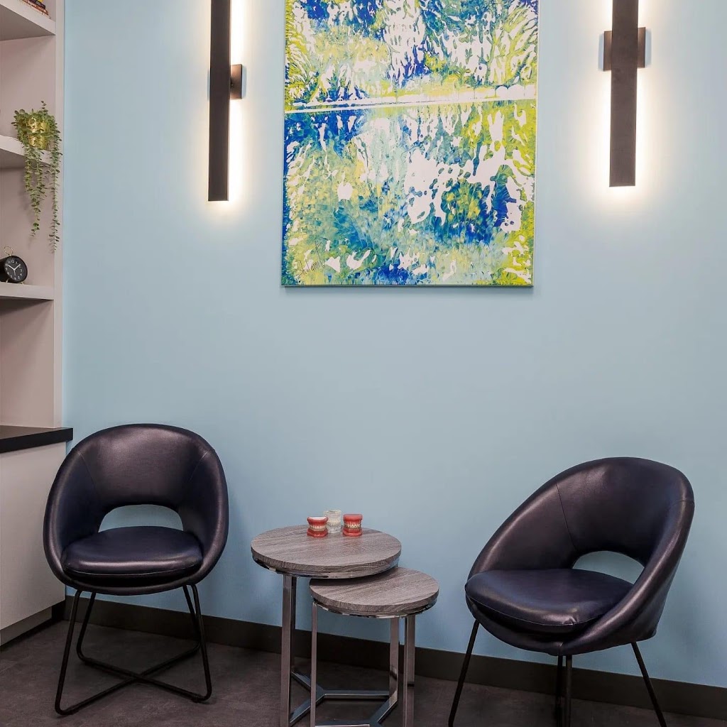 Sabari Orthodontics | 465 Holland St W, Bradford, ON L3Z 0C1, Canada | Phone: (905) 775-0077