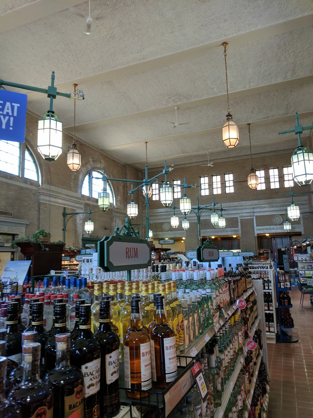 SaskLiquor Regina - Moose Jaw Liquor Store | 5 Manitoba St W, Moose Jaw, SK S6H 1P8, Canada | Phone: (306) 694-3744