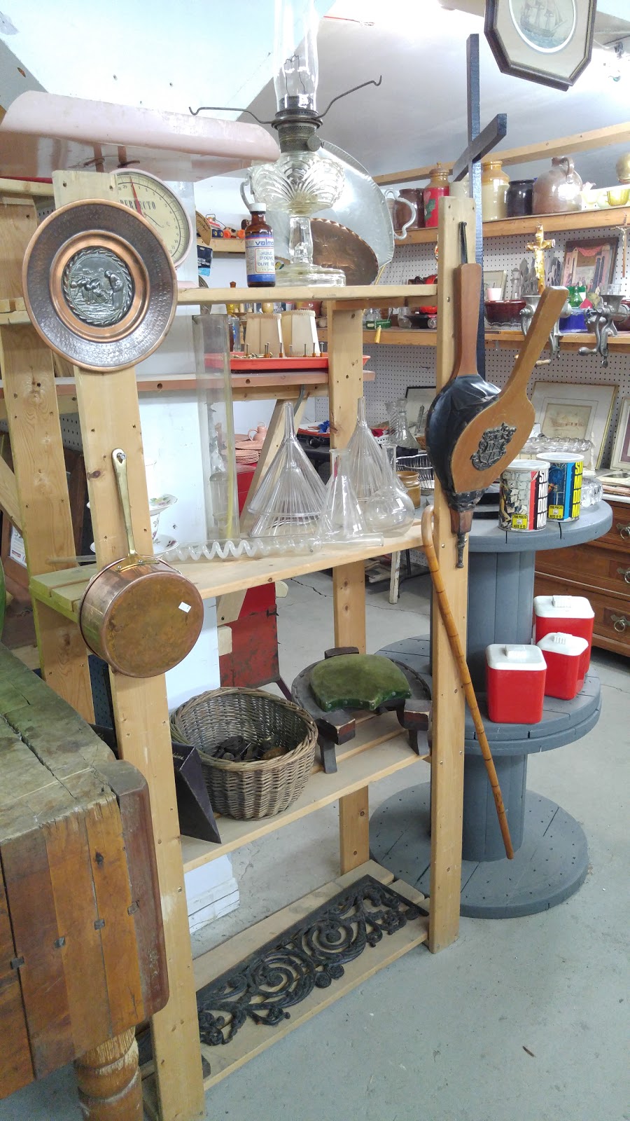 Meoantique | 12985 Avenue Henri, Saint-Hyacinthe, QC J2R 2G2, Canada | Phone: (450) 888-2021
