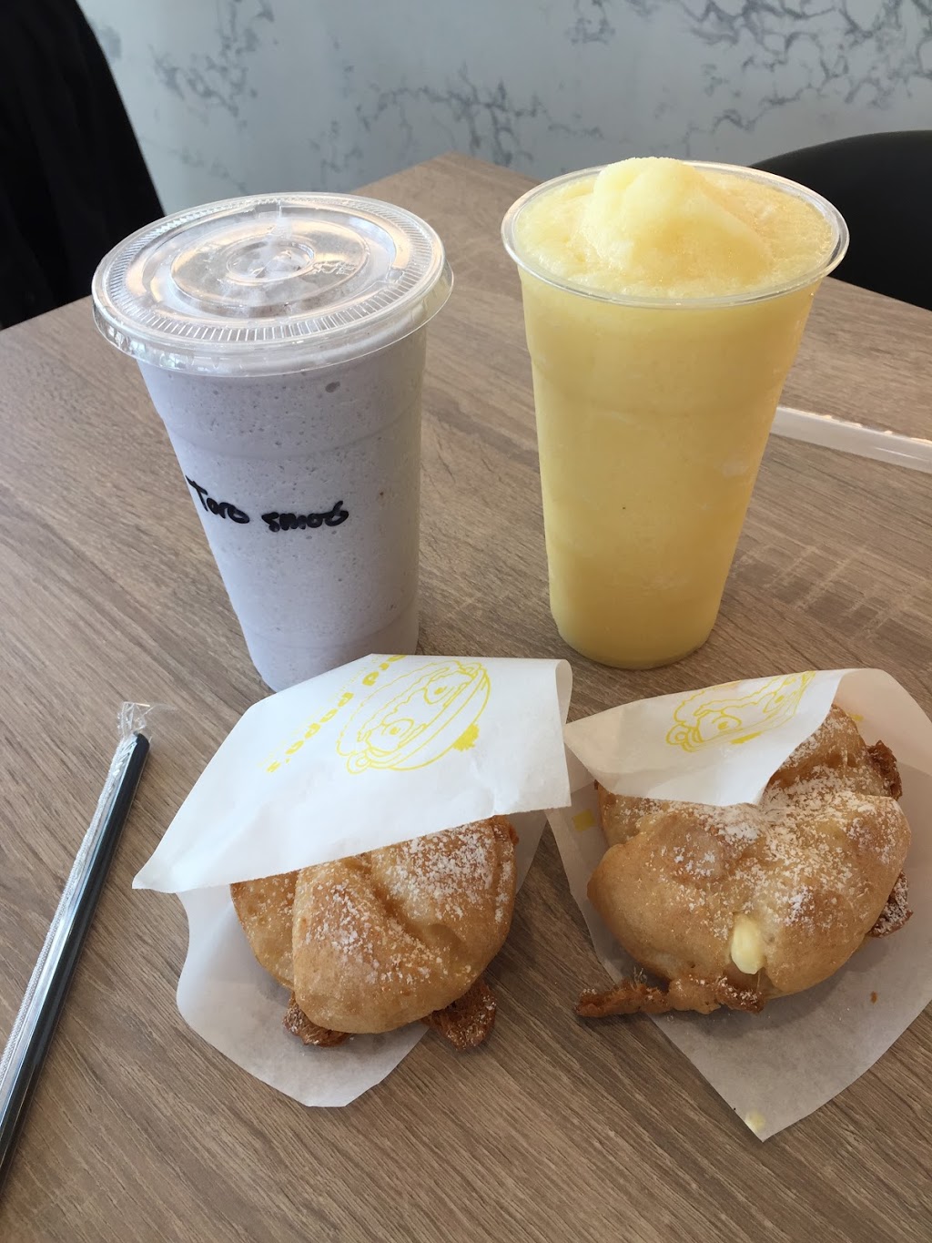 Beard Papa’s | 5252 Imperial St, Burnaby, BC V5J 0G9, Canada | Phone: (604) 620-8781