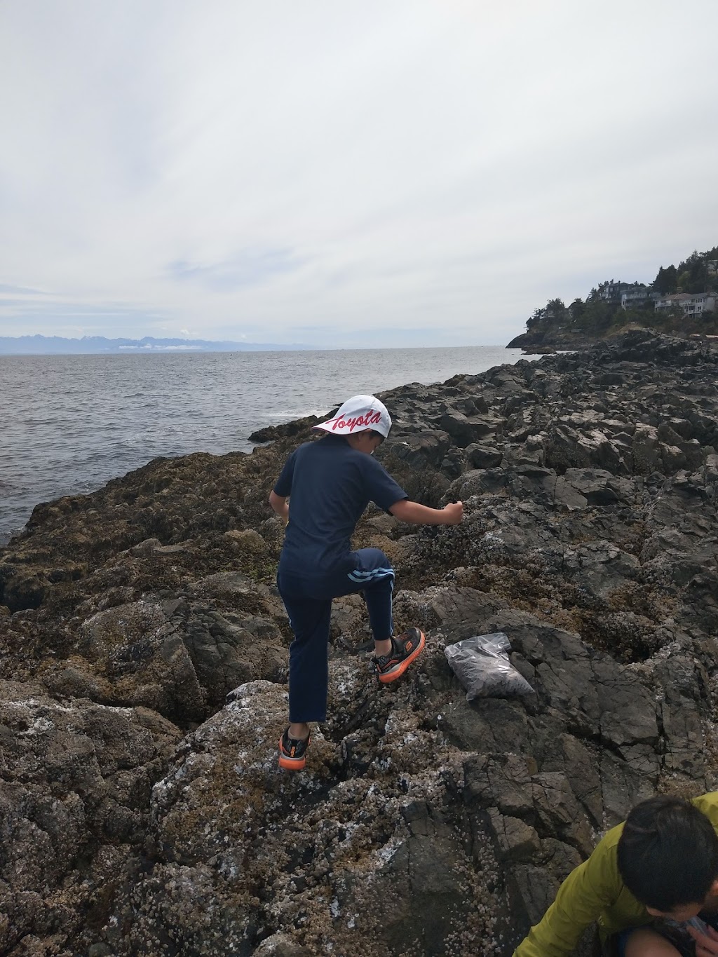 Fillinger Waterfront Park 1 | 5100 Fillinger Crescent, Nanaimo, BC V9V 1H8, Canada | Phone: (250) 754-4251