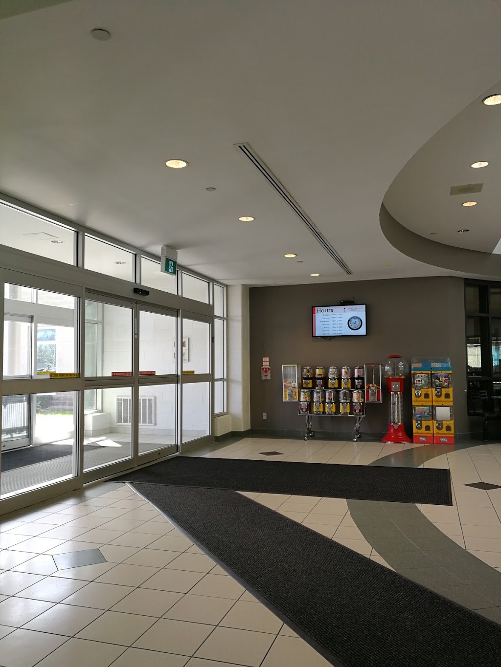 Courtice Community Complex | 2950 Courtice Rd, Courtice, ON L1E 2H8, Canada | Phone: (905) 404-1525