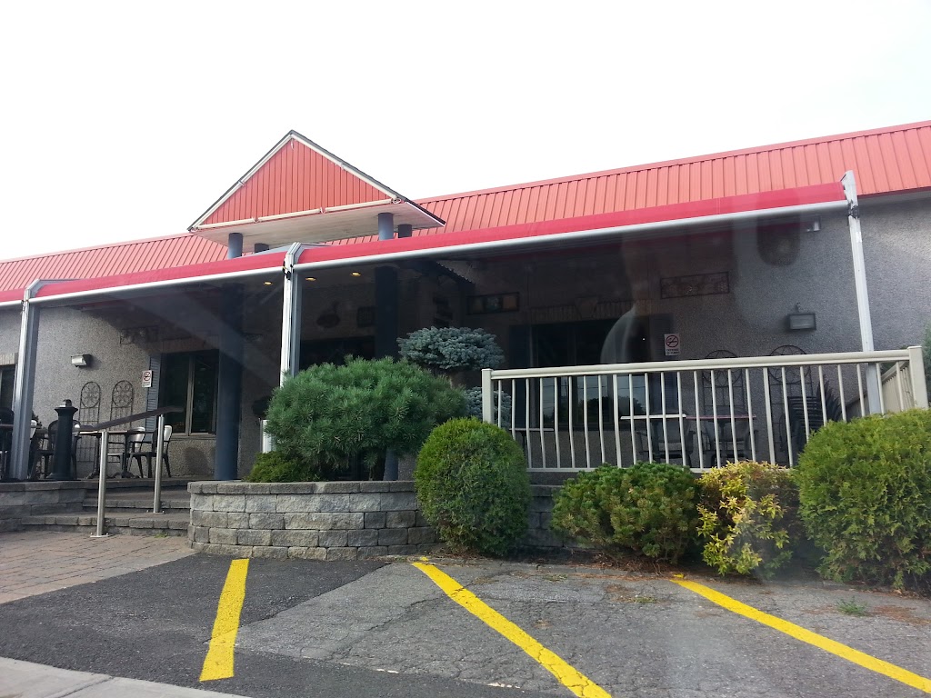 Brasserie Du Relais | 77 Bd Desjardins E, Sainte-Thérèse, QC J7E 1C5, Canada | Phone: (450) 437-0271