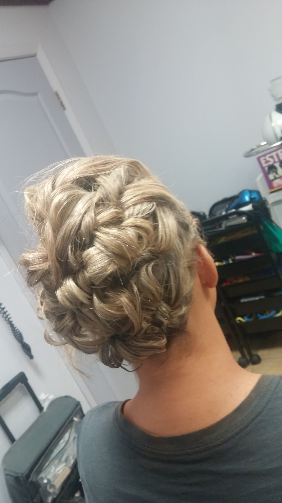 Natasha beauty shop | 427 St Paul Ave, Brantford, ON N3R 2N8, Canada | Phone: (519) 805-3909