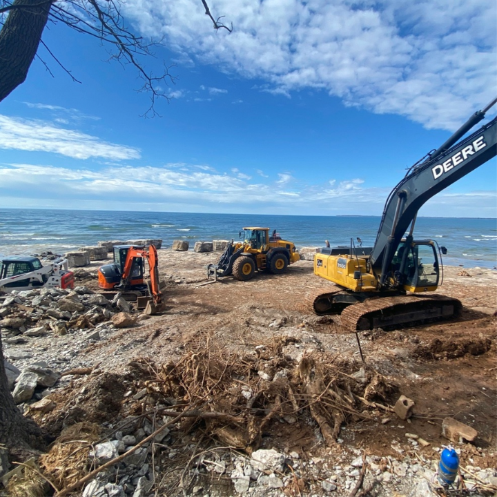Quest Marine - Shoreline Protection & Erosion Control | 2773 S Grimsby Road 8, Smithville, ON L0R 2A0, Canada | Phone: (905) 541-1473